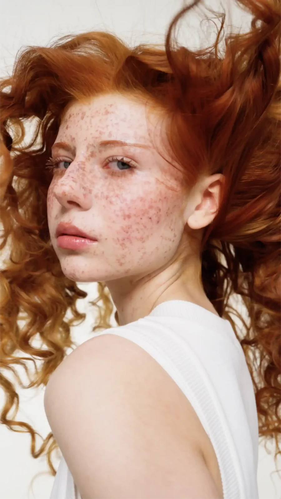 Tush X Babyliss Lindsay Thomas ROBINSON